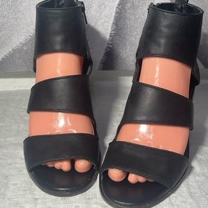 LUCKY BRAND Womens Sz 7M Ankle Wrap Sandals Black 3” Block Heel Leather.